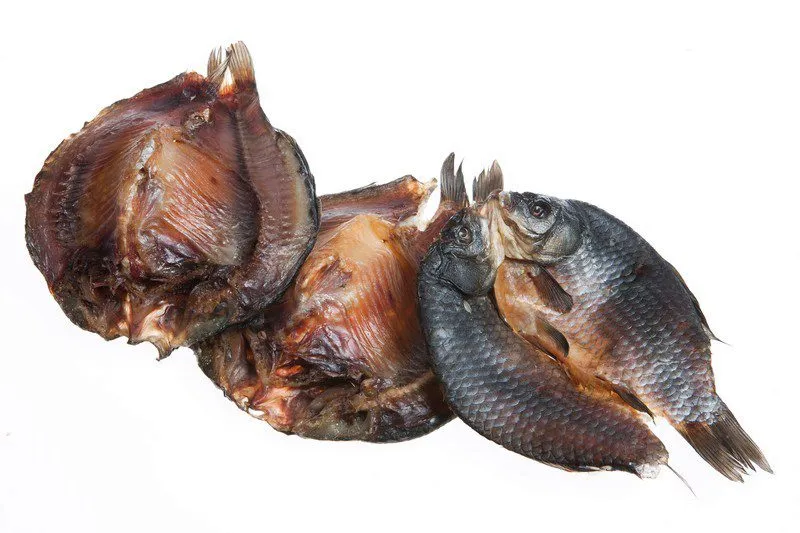 фотография продукта Рыба вяленая (камбала, минтай, мойва)
